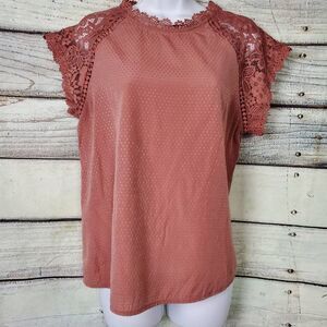 Blu Pepper Women’s Lace Sleeve Dot Textured Top Size L Mauve